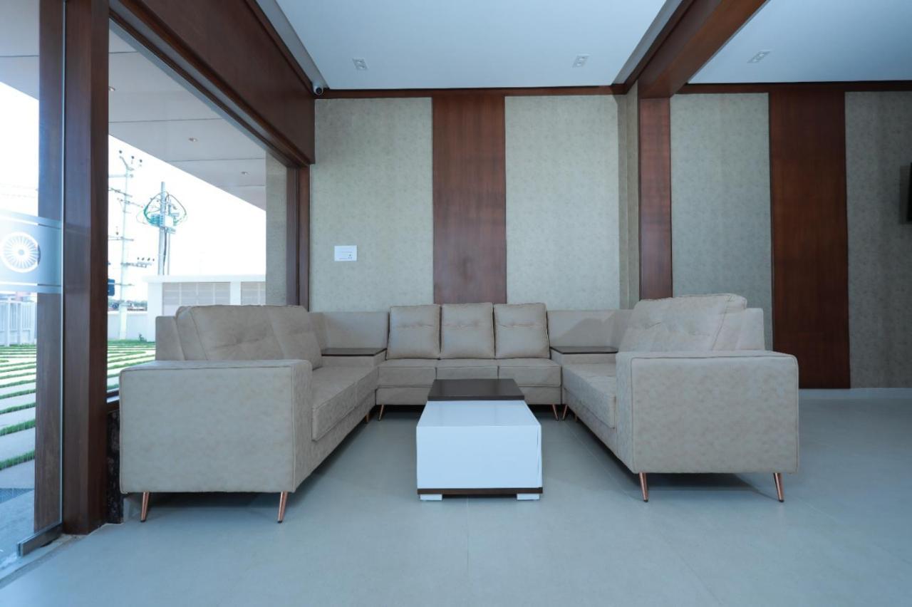 Hotel Ashok Palace Karur  ภายนอก รูปภาพ