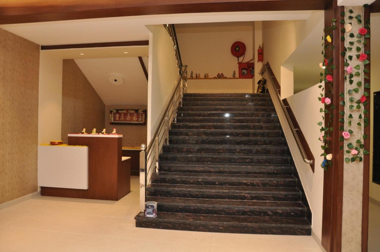 Hotel Ashok Palace Karur  ภายนอก รูปภาพ