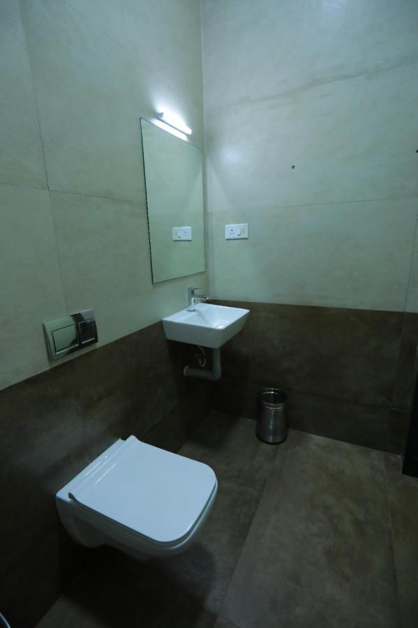 Hotel Ashok Palace Karur  ภายนอก รูปภาพ